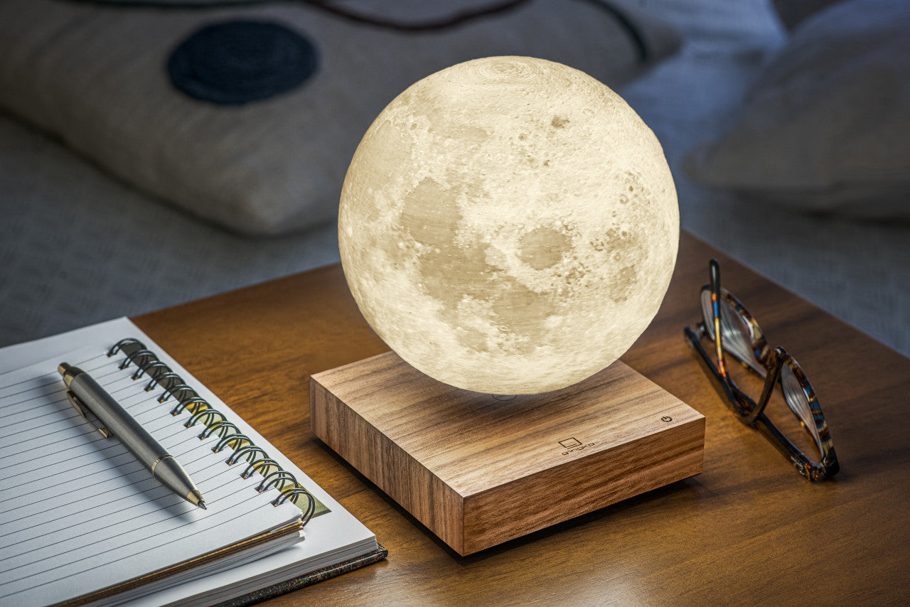 MoonLight - 360° spinning moon light